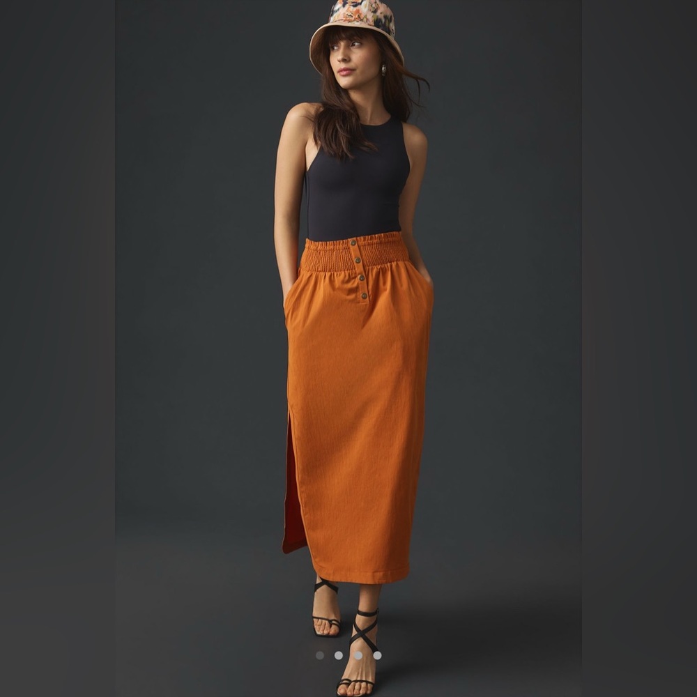 NWT! Anthropologie PULL-ON Smocked Pencil Skirt